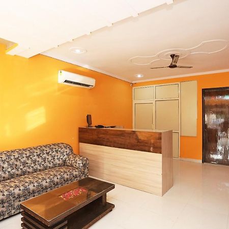 Oyo Rose Residency Near Dwarka Sector 9 Metro Station Hotel New Delhi Luaran gambar