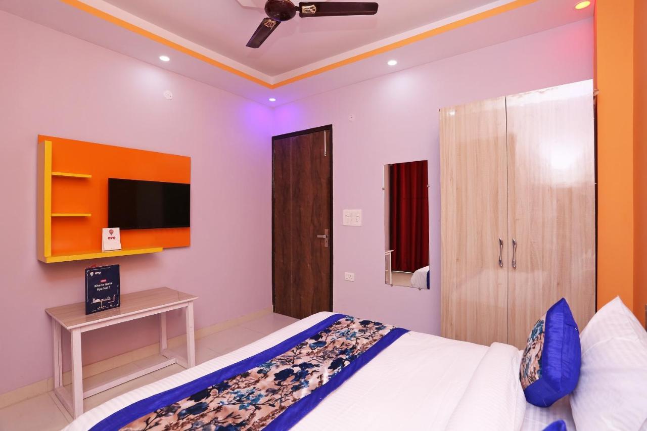 Oyo Rose Residency Near Dwarka Sector 9 Metro Station Hotel New Delhi Luaran gambar